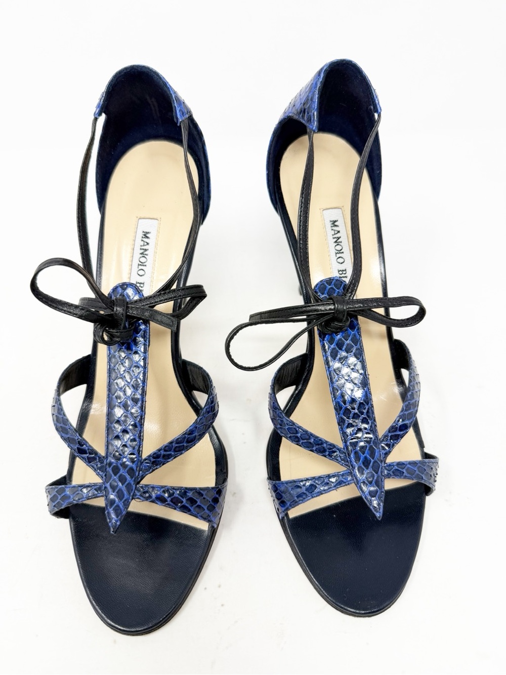 Manolo Blahnik Blue Python Strappy Tie Sandal Heels Womens Size EU 37.5 - Picture 3 of 11